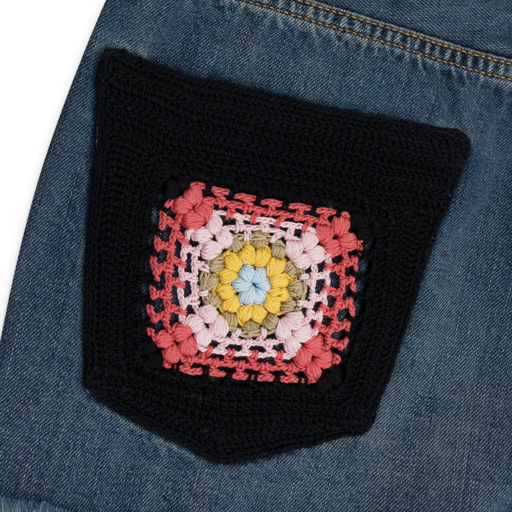 CROCHET APPLIQUE DENIM HONOLULU WASH BLUE SHORTS
