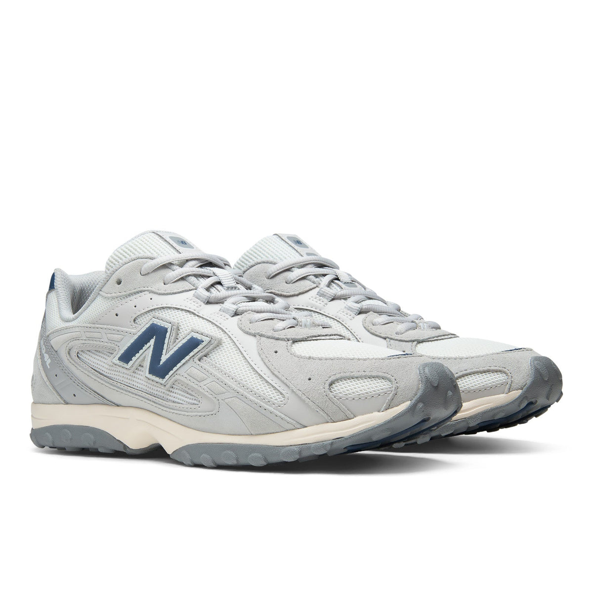 New Balance 204L