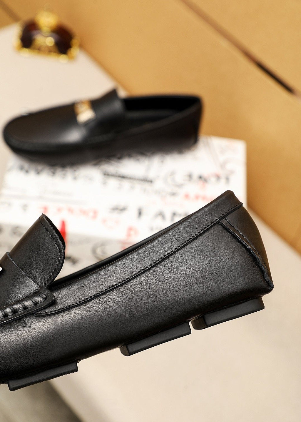 Dolce & Gabbana Men's Black Plaque Slip-On Loafers