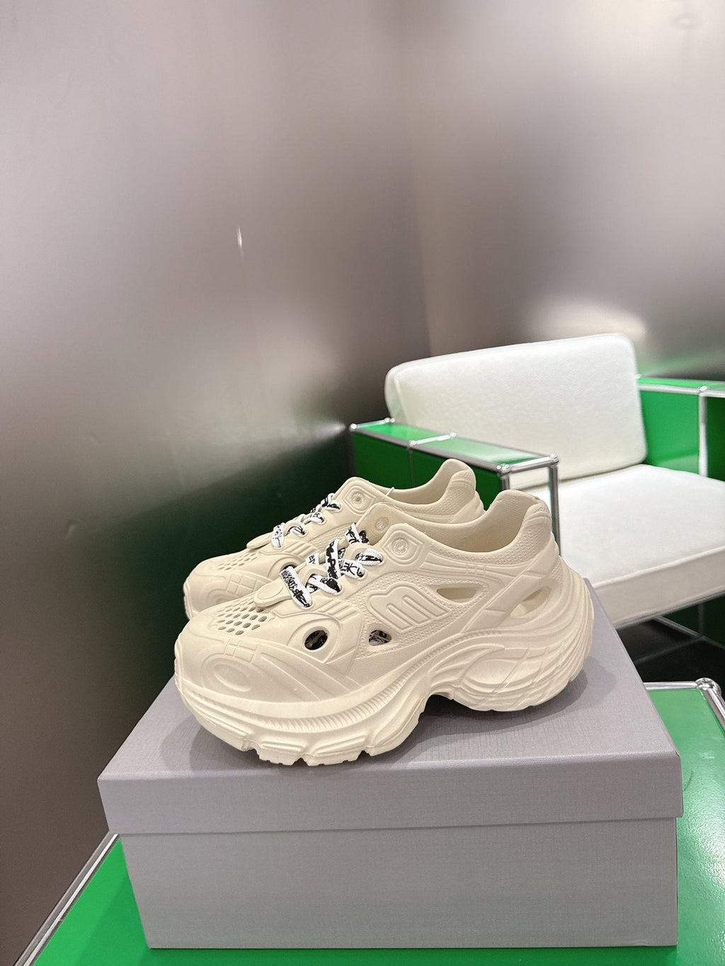Balenciaga Cream Chunky Sneakers